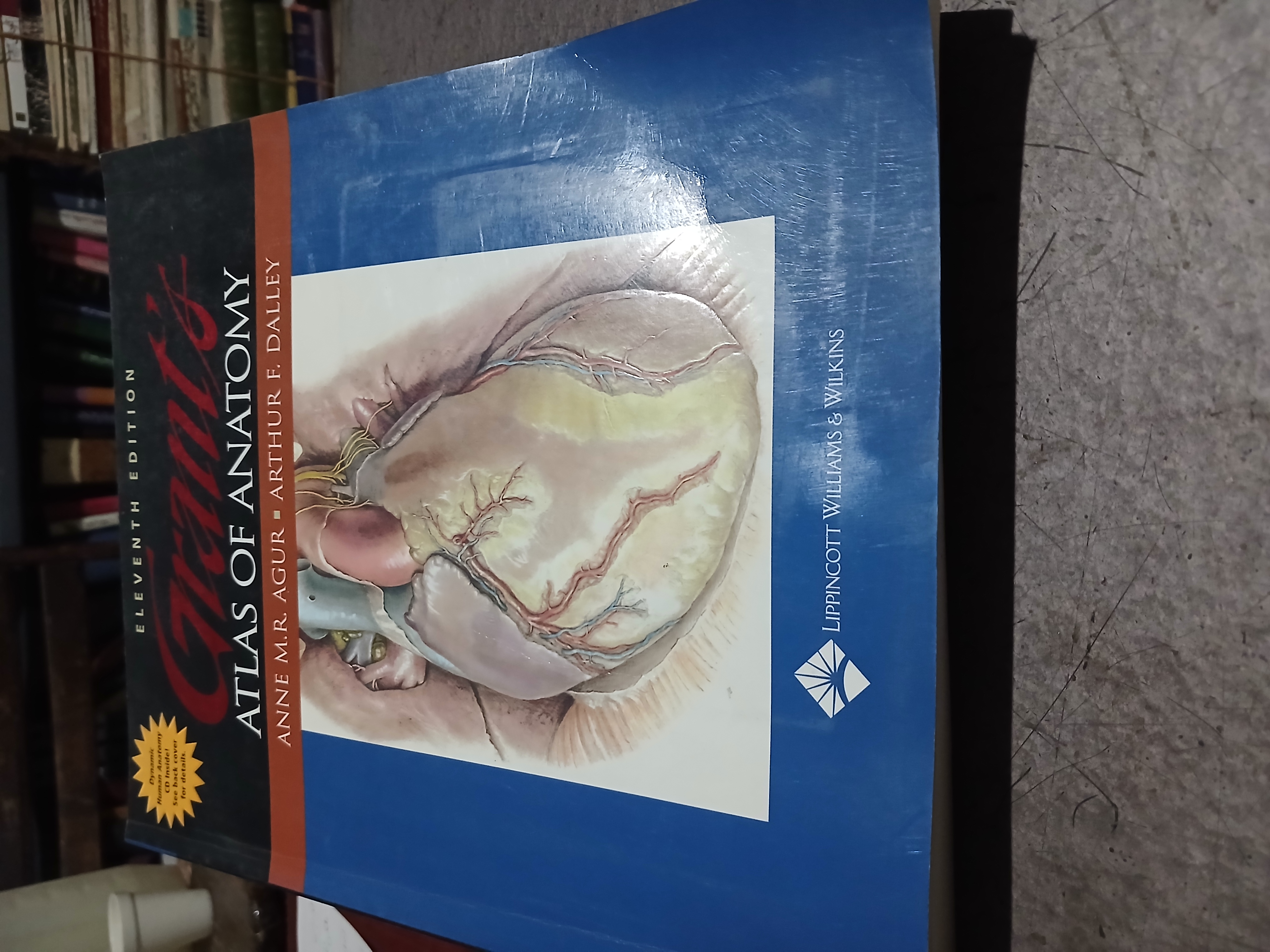 ۴۰ - اطلس پزشکی تمام رنگی